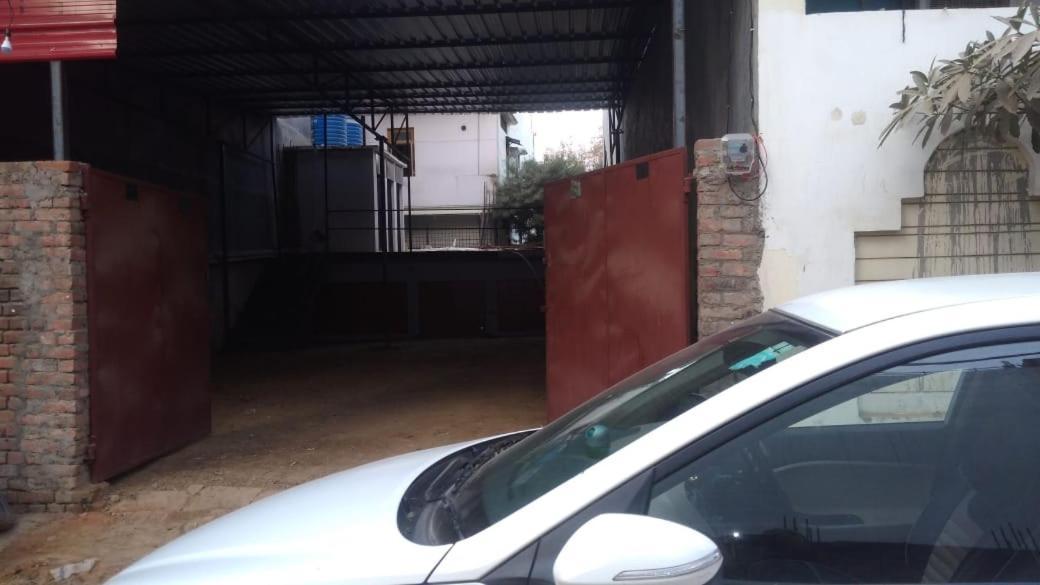 Nityanand Bed & Breakfast Prayagraj Bagian luar foto